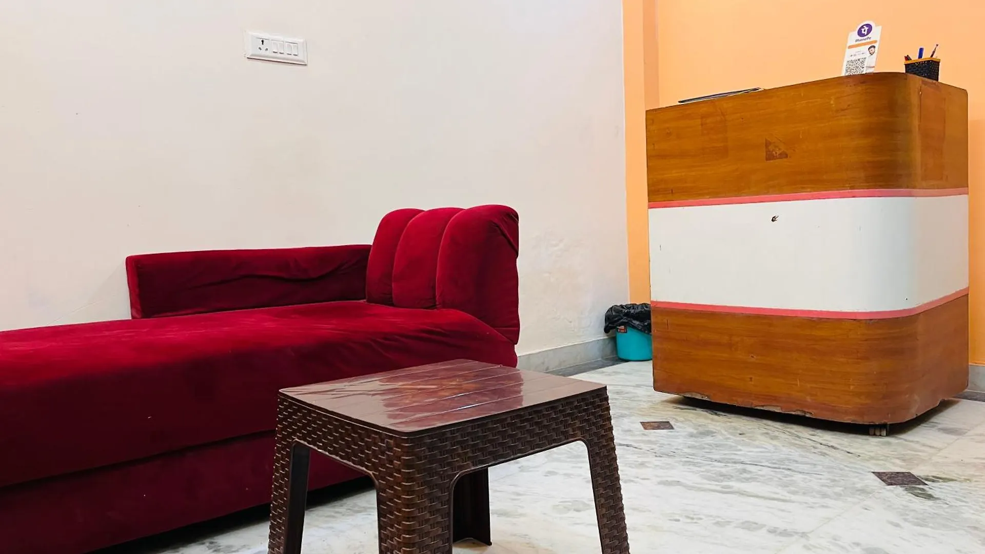 Hotel Premium Grand Fully Air Condition And Spacious Room Top Rated And Most Luxury Hotel Near Taj Mahal Agra  India