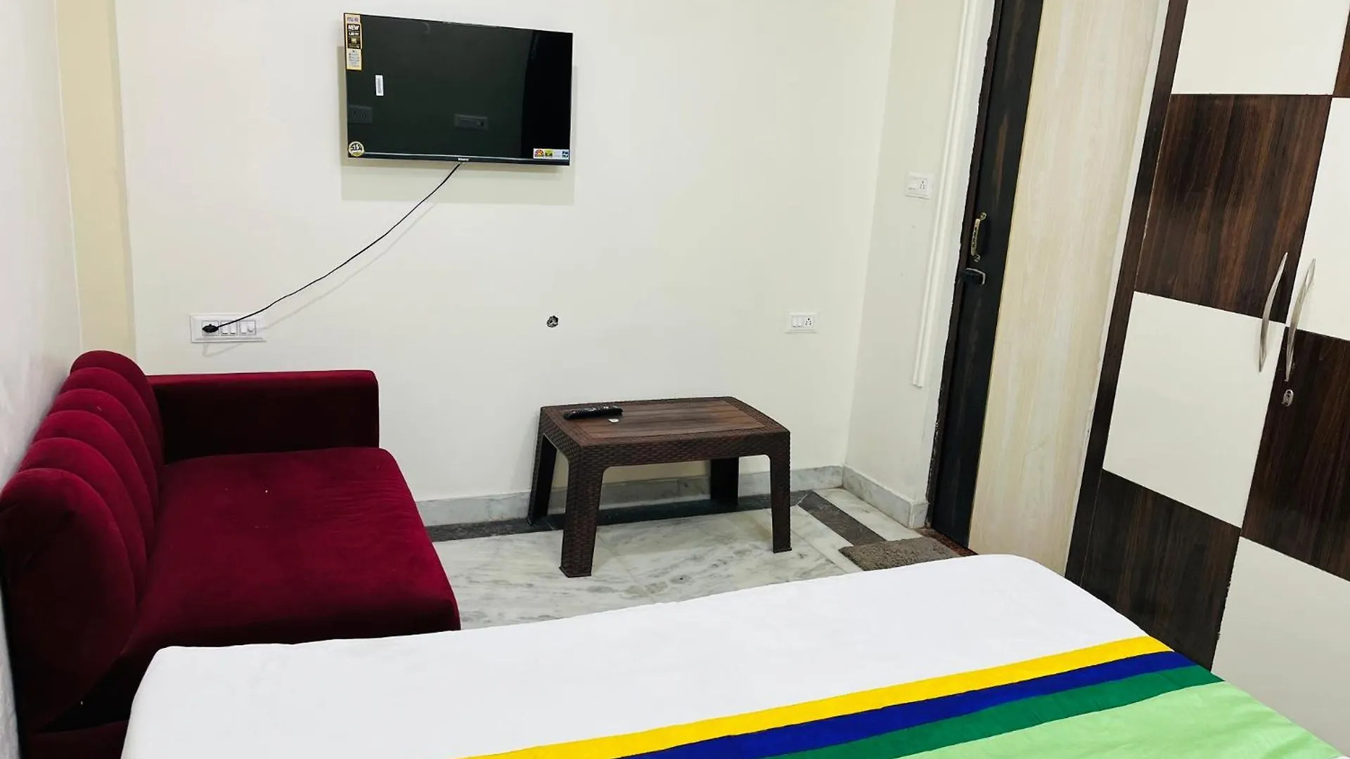 Hotel Premium Grand Fully Air Condition And Spacious Room Top Rated And Most Luxury Hotel Near Taj Mahal Agra  3*, Agra (Uttar Pradesh) India