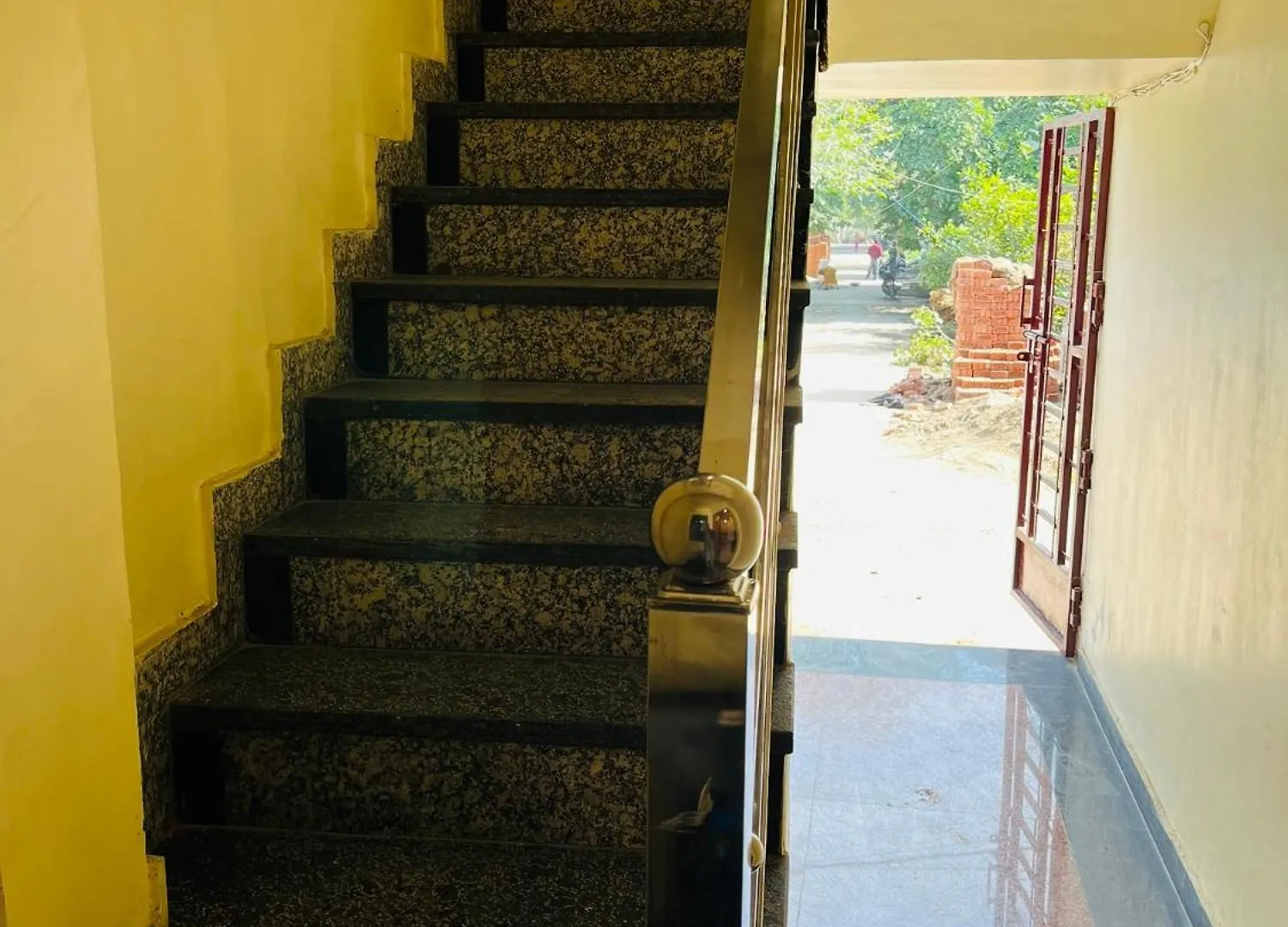 Hotel Premium Grand Fully Air Condition And Spacious Room Top Rated And Most Luxury Hotel Near Taj Mahal Agra  3*, Agra (Uttar Pradesh) Indie